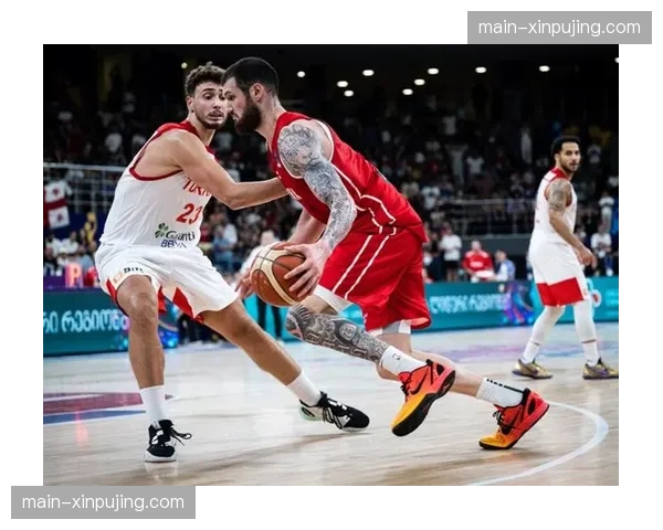 火箭进攻体系仍在磨合，申京策应能力逐渐得到认可